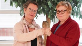 Susanna Oksanen ja Merja Lauttaanaho.